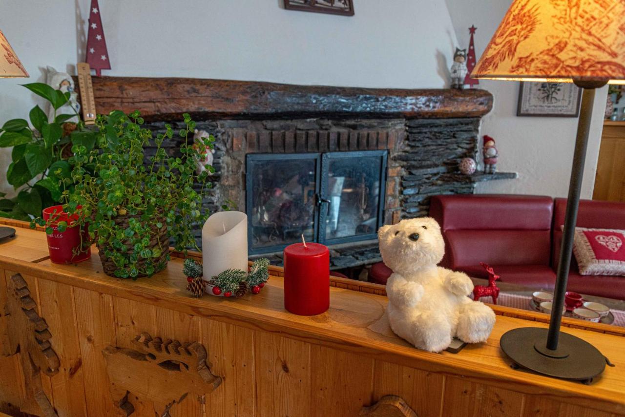 Hotel Restaurant La Source Алос Екстериор снимка