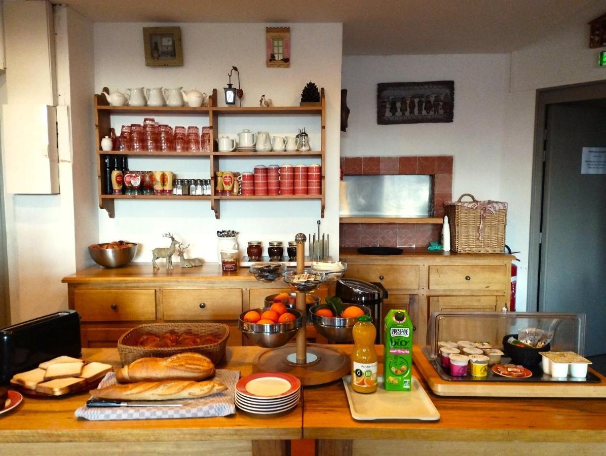 Hotel Restaurant La Source Алос Екстериор снимка